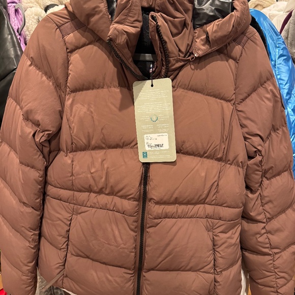 NWT Canada Goose Puffer